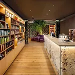 Giardino 5* Ασκόνα