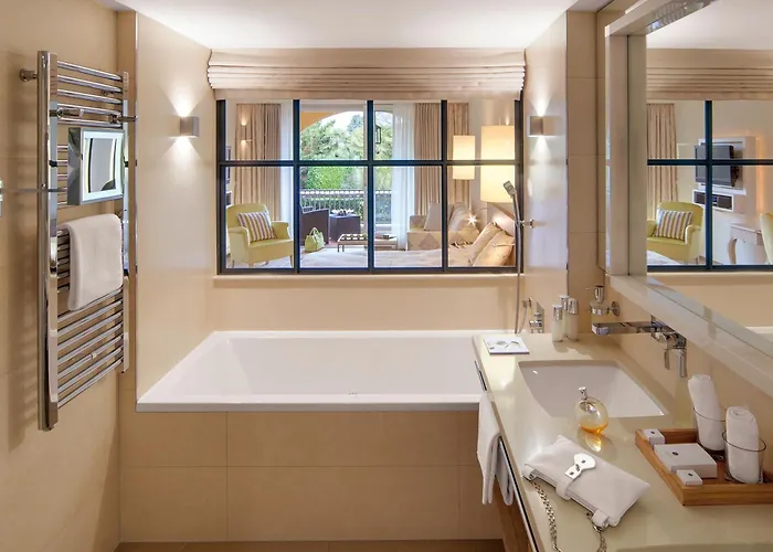 阿斯科纳贾尔迪诺酒店 阿斯科纳