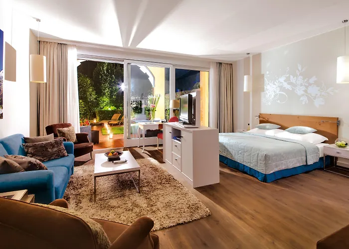 阿斯科纳贾尔迪诺酒店 5*